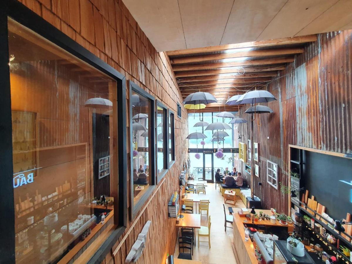 Hotel & Cafe Bauda Кастро Екстер'єр фото